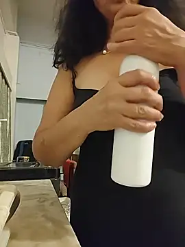 Susannemilf online show from 02/26/26, 06:18