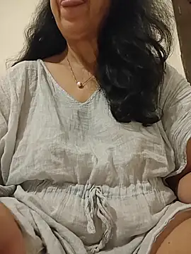 Susannemilf online show from 04/07/26, 02:34