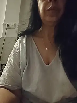 Susannemilf online show from 04/22/26, 02:07