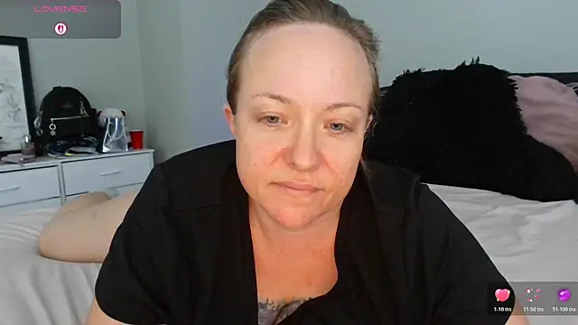 julimonroe online show from 07/19/26, 06:44