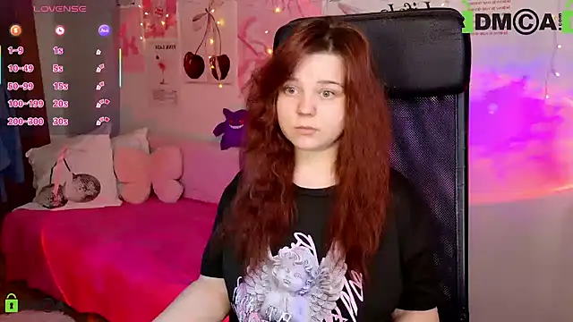 StellaMilla online show from 04/24/26, 02:47