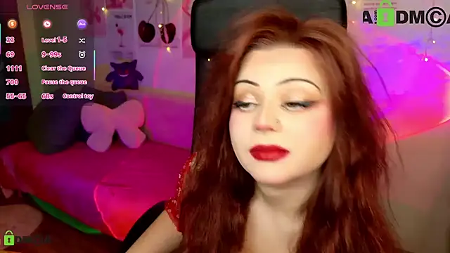 Snapshot of StellaMilla chatting on 05/29/26, 01:03 StellaMilla online show from 05/29/26, 01:03