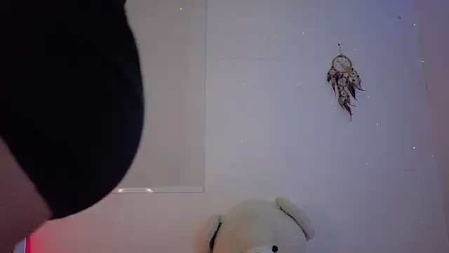 Snapshot of Lia_Tinez chatting on 11/04/25, 11:15 Lia Tinez online show from 11/04/25, 11:15