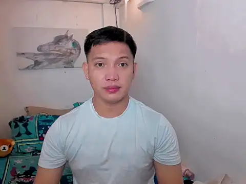 xSebastian19 online show from 04/22/26, 05:03