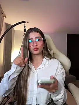 Stormiie777 online show from 02/01/26, 11:14