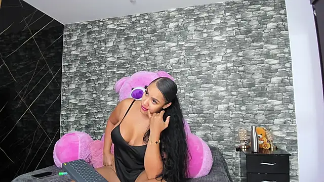 HeidyWillss online show from 02/13/25, 07:10