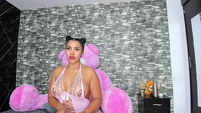 HeidyWillss online show from 02/17/25, 11:09