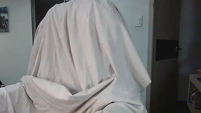 Snapshot of DanielaDuff chatting on 02/22/25, 03:36 DanielaDuff online show from 02/22/25, 03:36