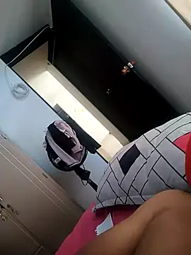 escalofrianti online show from 02/23/25, 05:50