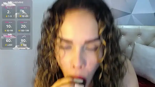 Snapshot of greatASS_Latina chatting on 01/27/25, 02:53 greatASS Latina online show from 01/27/25, 02:53