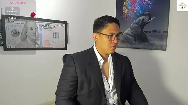Snapshot of Colton_Massif chatting on 10/18/25, 04:15 Colton Massif online show from 10/18/25, 04:15