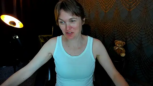 Snapshot of Anabell_xxx chatting on 06/06/26, 05:45 Anabell xxx online show from 06/06/26, 05:45