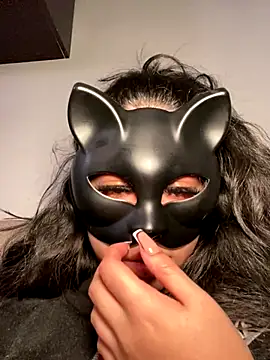 nenalayla online show from 12/05/24, 10:56