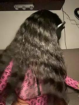 nenalayla online show from 12/20/24, 07:28