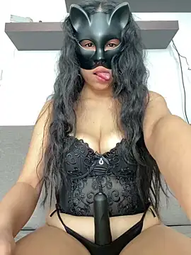 nenalayla online show from 02/03/25, 11:53