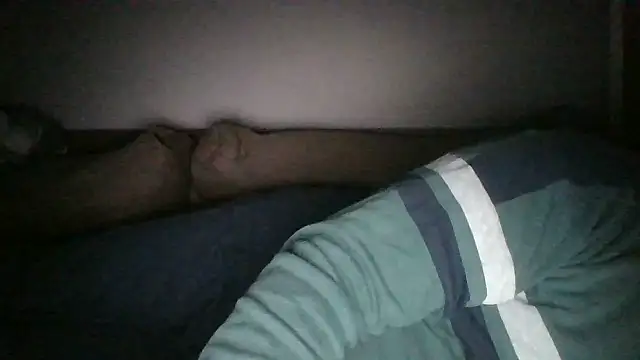 Snapshot of Anderrust chatting on 02/07/25, 08:53 Anderrust online show from 02/07/25, 08:53