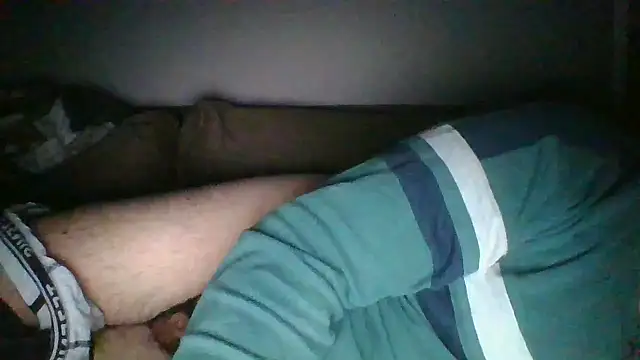 Snapshot of Anderrust chatting on 02/09/25, 03:43 Anderrust online show from 02/09/25, 03:43