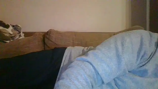 Snapshot of Anderrust chatting on 02/27/25, 06:31 Anderrust online show from 02/27/25, 06:31