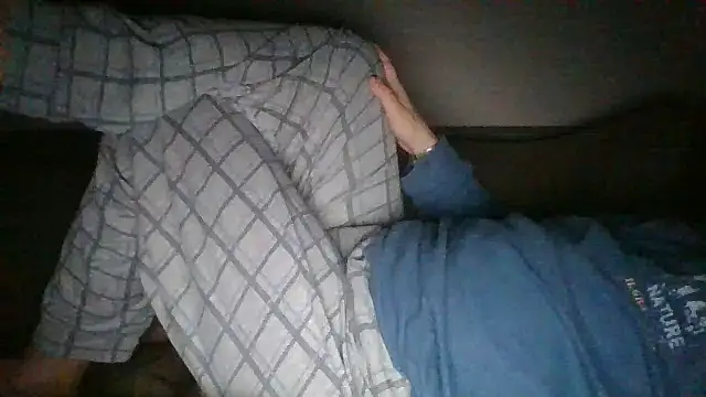 Snapshot of Anderrust chatting on 03/01/25, 02:59 Anderrust online show from 03/01/25, 02:59