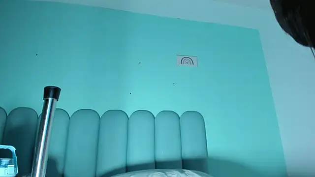 Snapshot of littless_angel chatting on 01/04/25, 04:01 littless angel online show from 01/04/25, 04:01