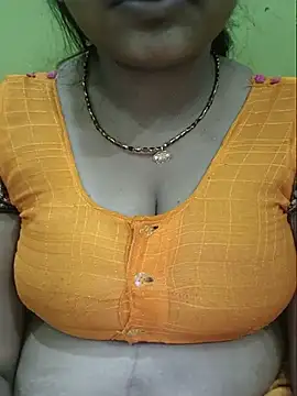 Snapshot of Lattika-Bhabhi chatting on 07/30/26, 03:55 Lattika-Bhabhi online show from 07/30/26, 03:55