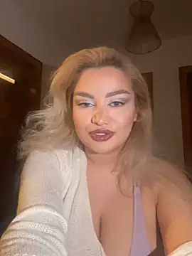 Snapshot of EmiliaPetrova chatting on 01/26/25, 05:13 EmiliaPetrova online show from 01/26/25, 05:13