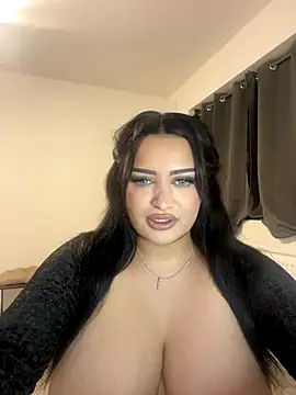 EmiliaPetrova online show from 11/16/25, 10:26