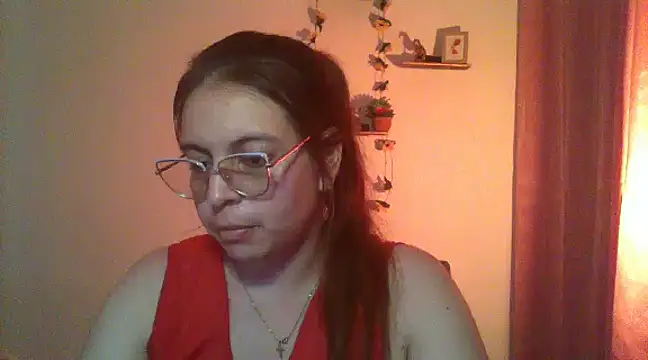 lorenitabella online show from 02/14/25, 10:14