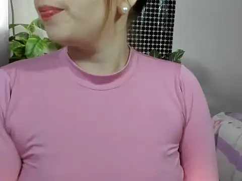 lorenitabella online show from 12/21/25, 08:49