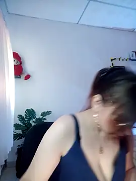 lorenitabella online show from 03/03/26, 08:04