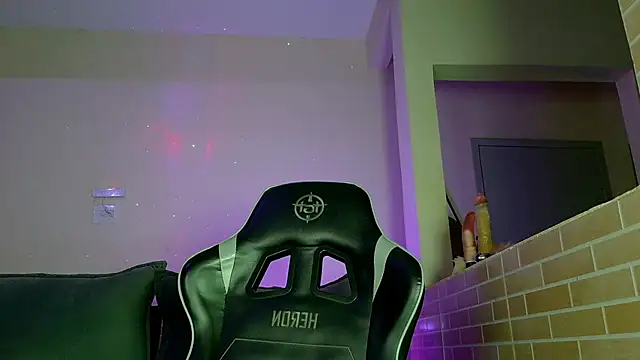 isa hotwifee online show from 10/26/25, 06:47