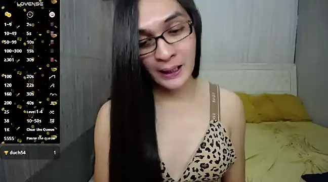 Snapshot of xAsianSweetHeart chatting on 12/27/24, 01:32 xAsianSweetHeart online show from 12/27/24, 01:32