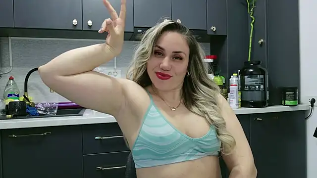 Snapshot of Annyfit4you chatting on 03/10/25, 07:18 Annyfit4you online show from 03/10/25, 07:18