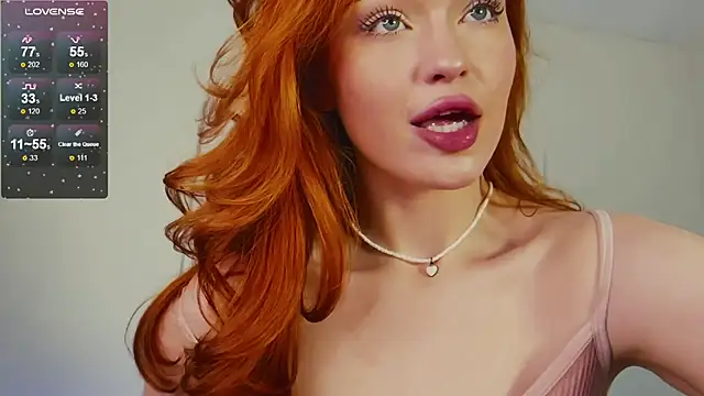 Snapshot of Born_to_Loveee chatting on 12/12/24, 12:33 Born to Loveee online show from 12/12/24, 12:33