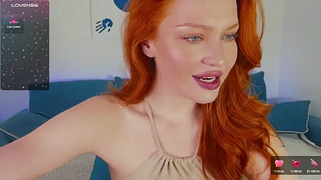 Snapshot of Born_to_Loveee chatting on 12/13/24, 02:49 Born to Loveee online show from 12/13/24, 02:49