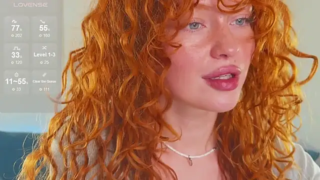 Snapshot of Born_to_Loveee chatting on 09/21/25, 02:51 Born to Loveee online show from 09/21/25, 02:51