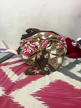 katrina 0143 online show from 02/03/25, 05:35