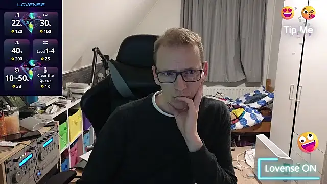 Snapshot of sexmenlion chatting on 03/16/25, 06:55 sexmenlion online show from 03/16/25, 06:55