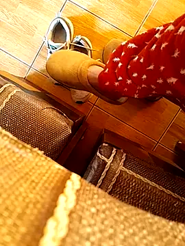 feet toes online show from 02/24/25, 05:43