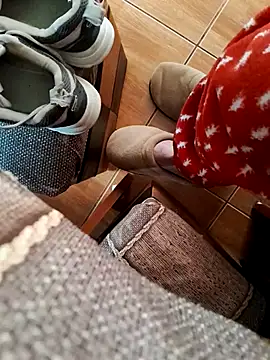 feet toes online show from 03/14/25, 05:27