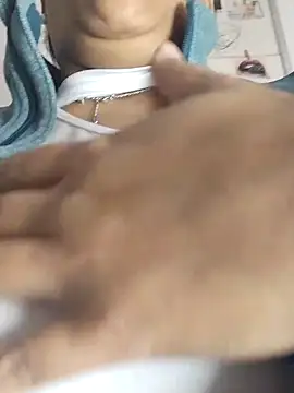 Molly newman6 online show from 02/08/25, 12:06