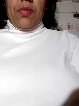 Molly newman6 online show from 02/14/25, 07:44