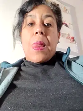 Molly newman6 online show from 03/15/25, 06:54