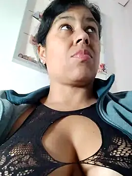 Molly newman6 online show from 03/16/25, 02:33