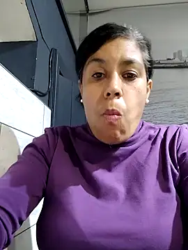 Molly newman6 online show from 10/16/25, 03:35