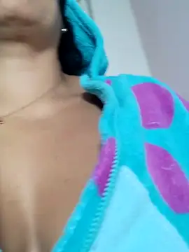 Molly newman6 online show from 11/16/25, 05:13