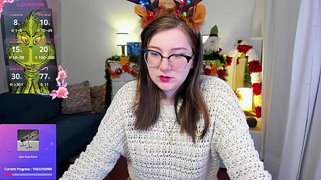 Snapshot of HunnyyLove chatting on 12/27/24, 04:21 HunnyyLove online show from 12/27/24, 04:21