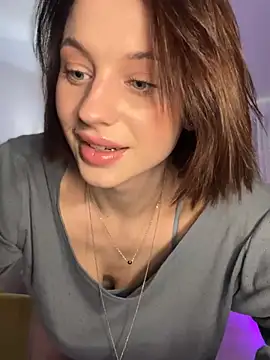 Camilla Railian online show from 12/19/24, 06:45