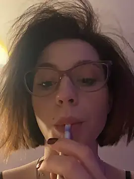 Camilla Railian online show from 01/05/25, 07:28