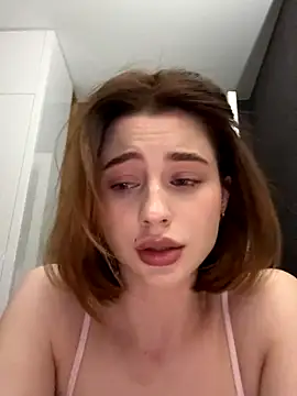 Camilla Railian online show from 09/27/25, 11:10